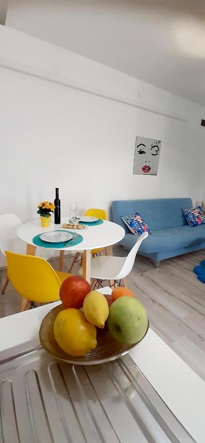 Lennida Studio Apartman Kavran Exterior foto