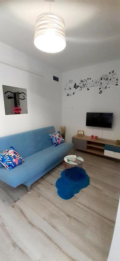 Lennida Studio Apartman Kavran Exterior foto